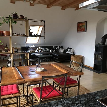 3,5 Zimmerferienwohnung Schwalbenaescht Rueeggisberg Bagian luar foto